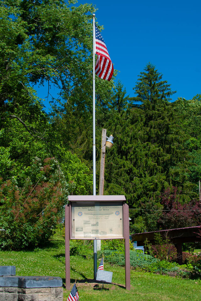 USS Shenandoah Airship Disaster Monument flagpole