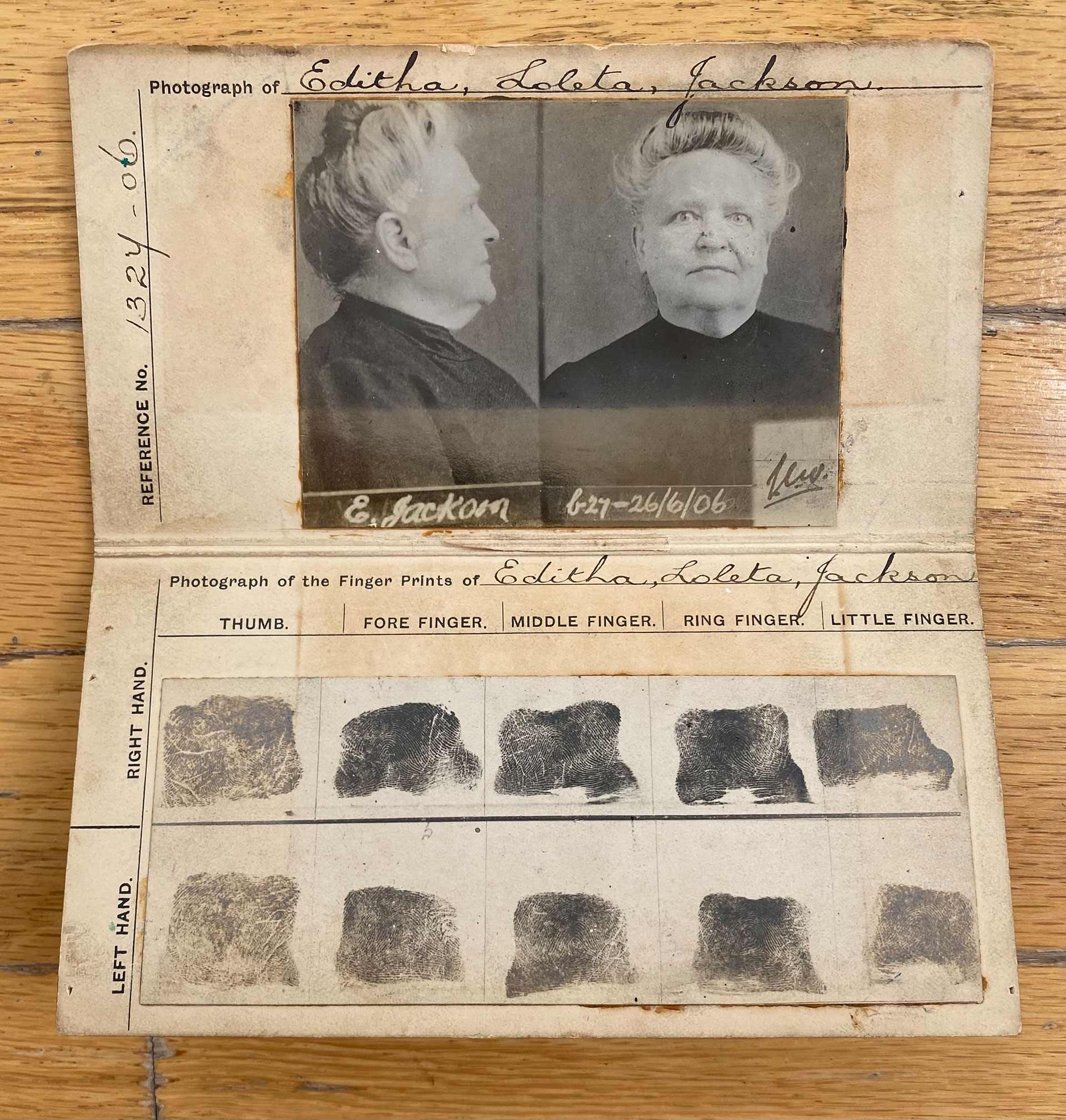 mug shot of Ann O'Delia Diss Debar, circa 1907, front with photograph and fingerprints
